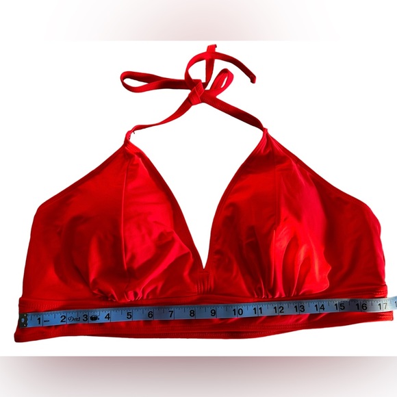 Plus size 20W Red halter style soft bikini top NWT - Picture 3 of 3